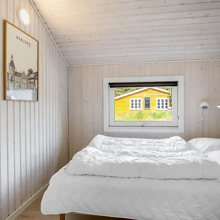 Ubbe - 800m From The Sea By Interhome *